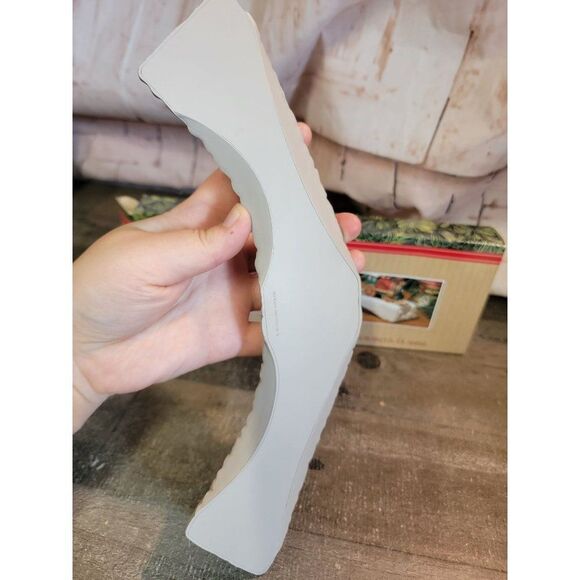 Hallmark 1991 train trestle display stand Xmas decor - Picture 4 of 4